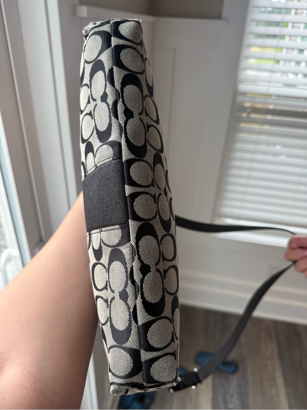 Coach crossbody - Picture 5 of 8